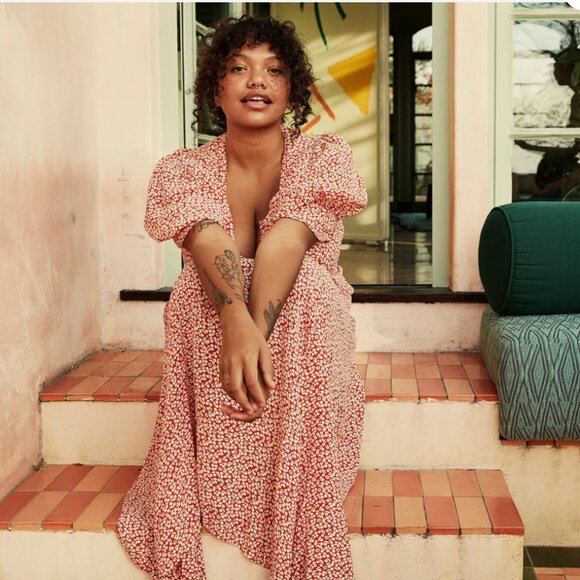 DOEN -- LAUREL DRESS -- CARDINAL CHERRY WILLOW -- M - Picture 2 of 6